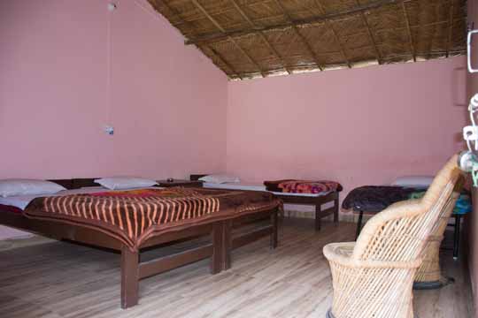 Ambika cottage & canteen, ghatughat rishikesh